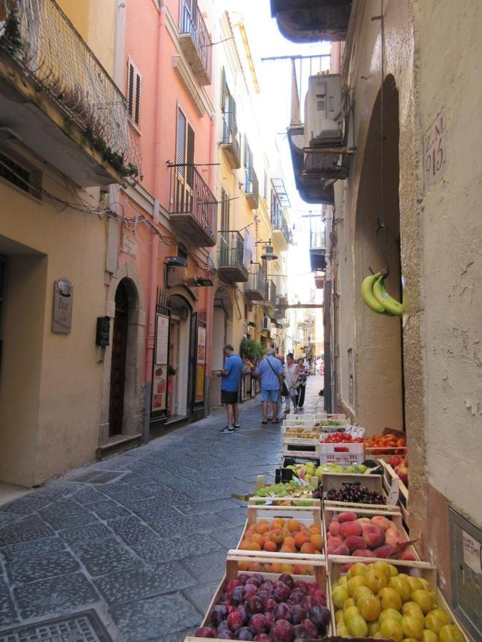 Brezza Di Mare Gaeta B&B Zewnętrze zdjęcie